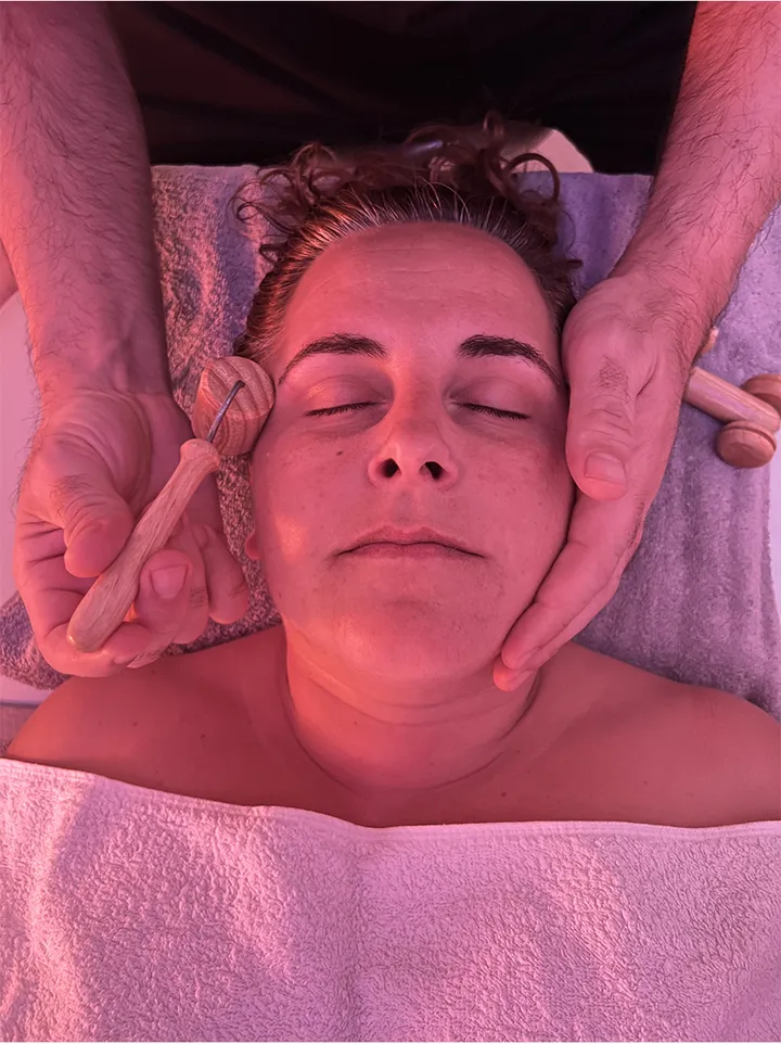 Maderoterapia facial: fotografía principal